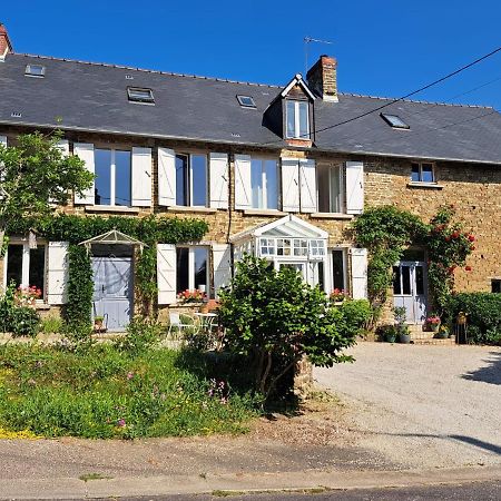 La Paix, Gite Bucolique En Normandie Condé-sur-Noireau Exteriör bild